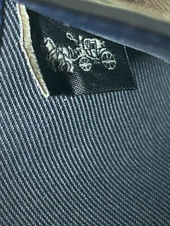 Coach Black Floral Pebbled Leather Card Sleeve Approx. 4 x 2.5 - Picture 9 of 11